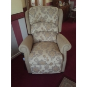 M/M Munks from Huthwaite - New Newark electric rise and recliner in Pembroke fabric