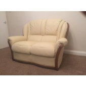 Mrs Musgrove from Sutton in Ashfield - New Tara leather sofa in Colour beige