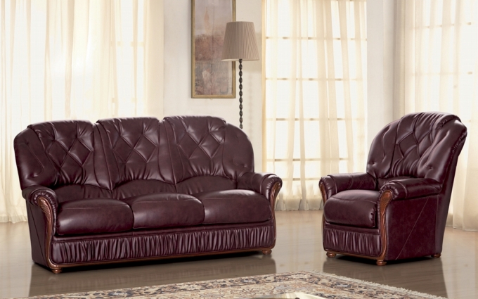 Andrea leather sofa